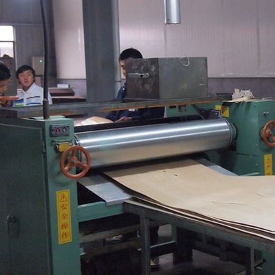 Door Skin OEM Engineered Wood Veneer White Oak Yellow Vertical Grain H6205S 2500-3100mm