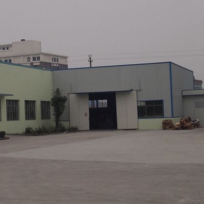 China Manufacturer Lengthened Size Of Reconstituted Ledar Wood Veneer Vertical Grain H1002 For Furniture Of Good Price