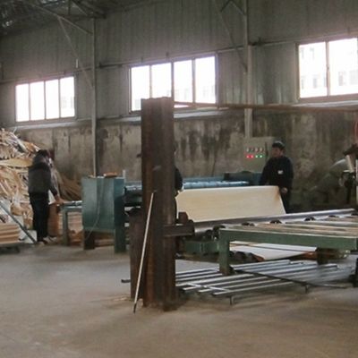 Reconstituted Black Walnut Wood Veneer H671s Slice Cut Technics Vertical Grain Good Price From China Factory For Door