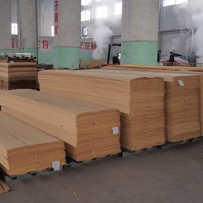 High End Custom Engineered Wood Veneer Lattice Texture Lengthened Size For Hotel Decoration