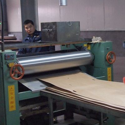 High-End Engineered Wood Veneer Walnut WT-X643 Quarter Cut 3100 Lengthened size for Cabinet Manufacturer