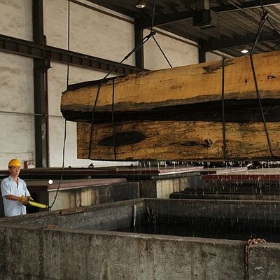American Natural Walnut Wood Veneer Quarter Cut Straight Grain For High Class Furniture Making Fsc China Manufacturer