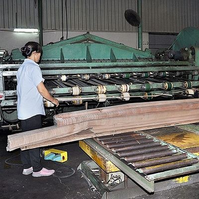 American Natural Walnut Wood Veneer Quarter Cut Straight Figured For High Class Furniture Making Fsc China Manufacturer