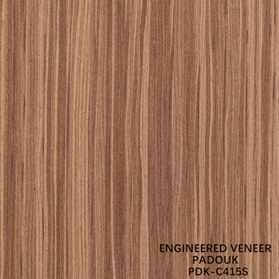 Engineered Wood Veneer Padouk Straight Grain Slice Cut Technics Thickness 0.5mm For Cabinet Face