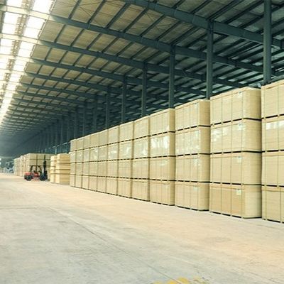 Radiata Pine Oriented Strand Board Osb4 2440*1220*18mm Can Be Customsized For Exterior Wall And Roof Panel