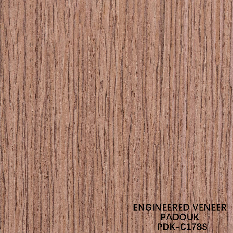 Engineered Wood Veneer Padouk Straight Grain Slice Cut Technics Thickness 0.5mm For Cabinet Face